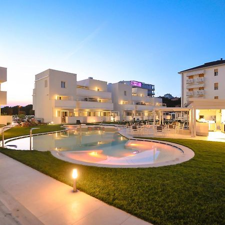 Marina Suites & Apartments 4 Stelle S Caorle Exterior foto